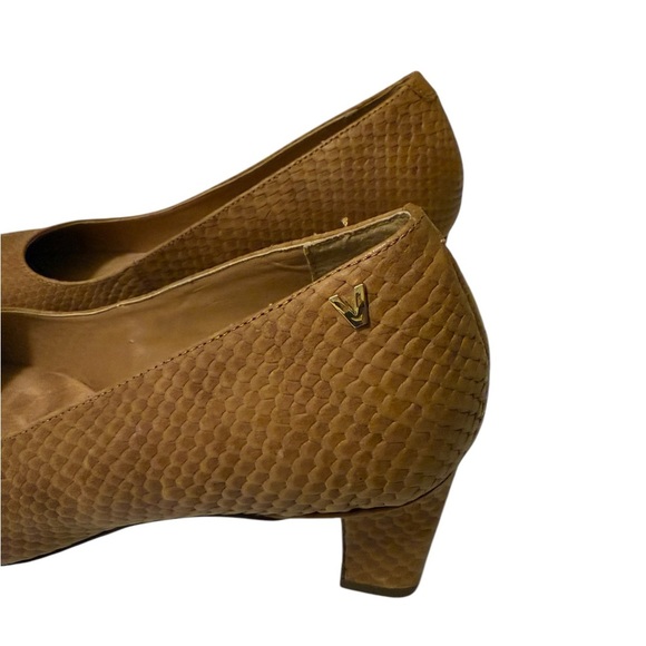 VIONIC Madison Mia Brown Snake Leather Women's Pumps #VS305-US: - Picture 5 of 11
